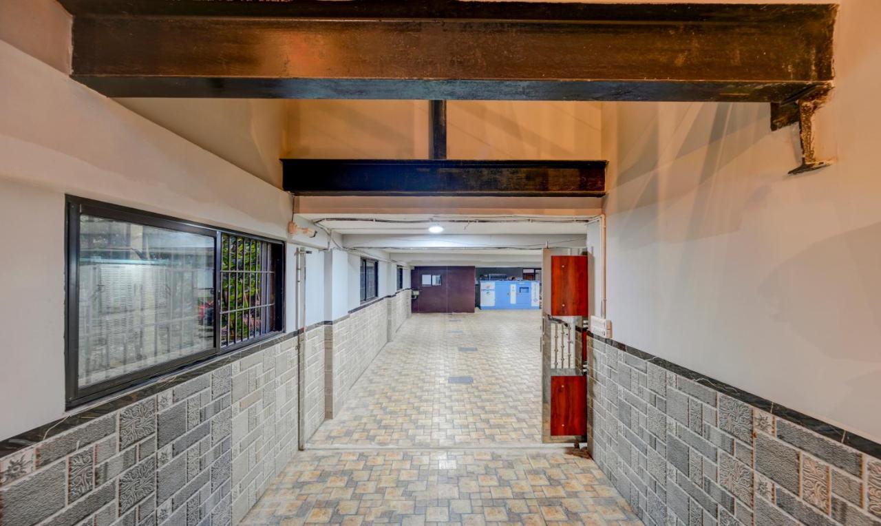 Treebo Aasma Downtown Hotel Bhubaneswar Exterior photo